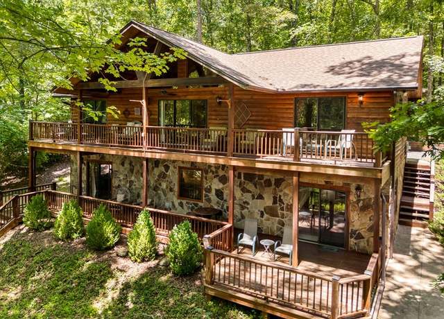 Property at 127 Lazy Creek Ln, Murphy, NC 28906, 2 beds, 3 baths