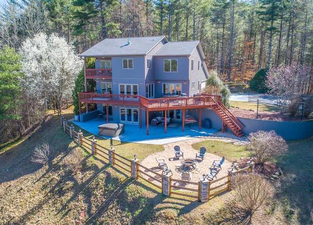 Property at 245 Roll Tide Dr, Murphy, NC 28906, 3 beds, 3.5 baths