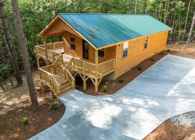 Property at 226 Choctaw Ridge Trl, Murphy, NC 28906, 2 beds, 2 baths