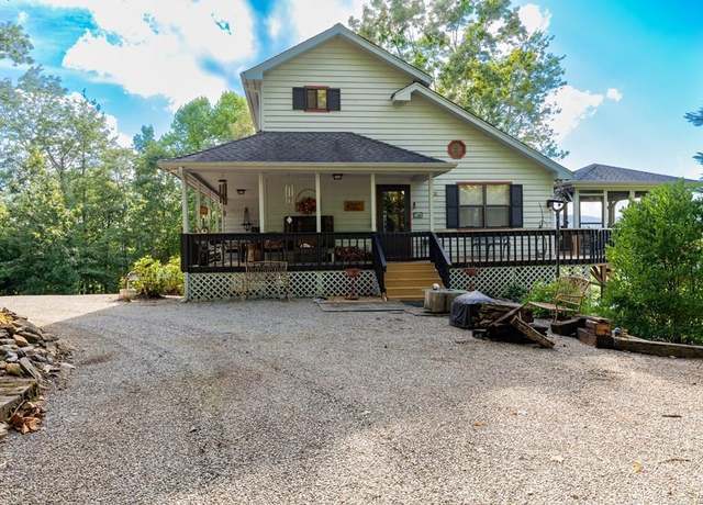 Property at 371 Country Side Ln, Hayesville, NC 28904, 2 beds, 3 baths