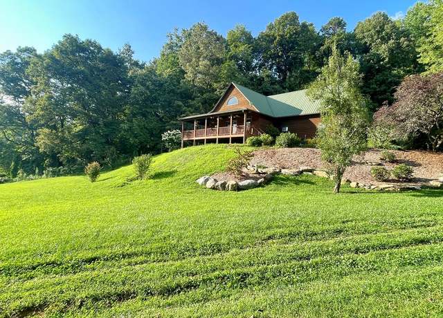 Property at 91 Granny Squirrel Rd, Robbinsville, NC 28771, 3 beds, 2.5 baths