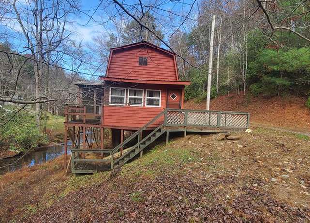 Property at 385 Old Whitener Dr, Murphy, NC 28906, 1 bed, 1 bath