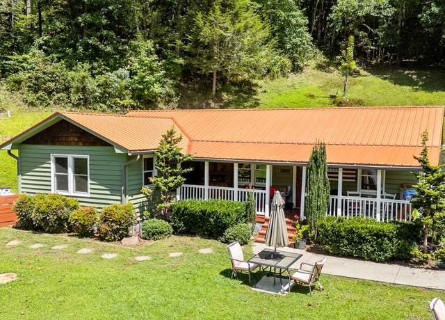 Property at 1810 Ebenezer Rd, Murphy, NC 28906, 2 beds, 1 bath