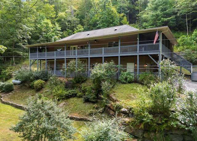 Property at 204 Hiawassee River Rd, Brasstown, NC 28902, 3 beds, 2 baths