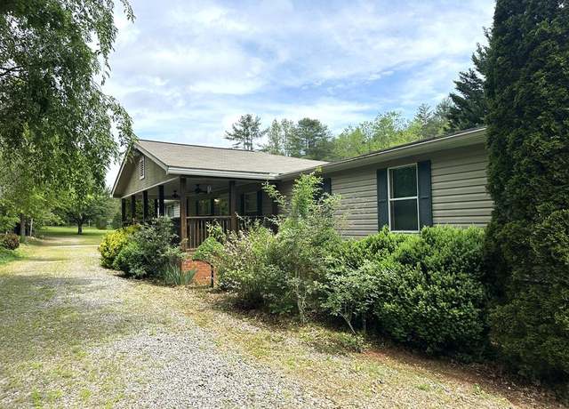 Property at 394 Fall Br, Murphy, NC 28906, 4 beds, 2 baths