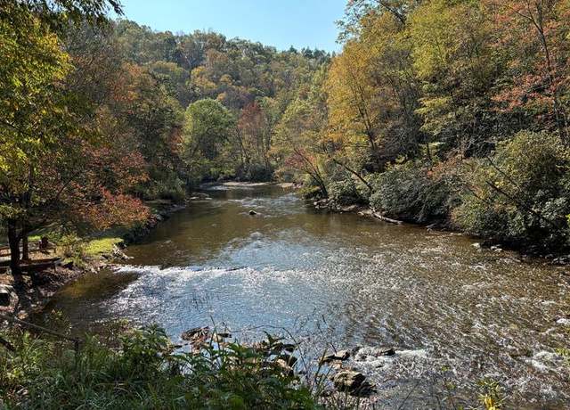 Property at 15 Water Gauge Rd, Franklin, NC 28734