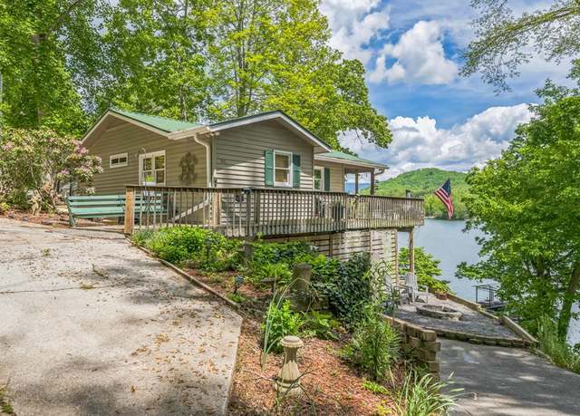 Property at 398 Hidden Cove Ln, Hayesville, NC 28904, 2 beds, 3 baths