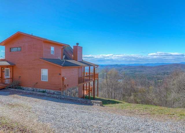 Property at 249 Grant Dr, Brasstown, NC 28906, 2 beds, 3 baths