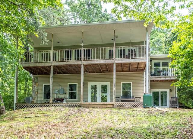 Property at 322 Wren's Nest Trl, Murphy, NC 28906, 3 beds, 2.5 baths