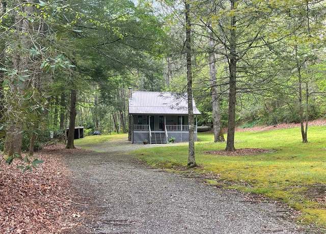 Property at 1533 Tate Cove Rd, Hayesville, NC 28904, 2 beds, 1 bath