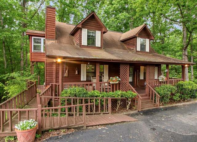 Property at 185 Peachtree Hills Ln, Murphy, NC 28906, 3 beds, 2 baths