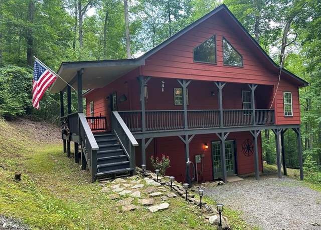 Property at 351 Wilderness Dr, Hayesville, NC 28904, 3 beds, 2 baths
