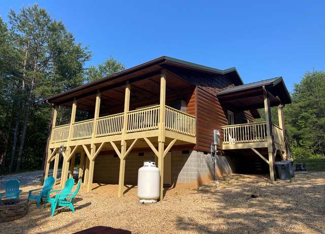 Property at 40 Nugent Ln, Murphy, NC 28906, 2 beds, 1 bath