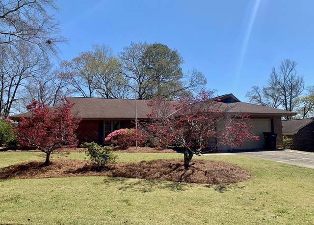 Property at 8 N Whisper Ct, Columbus, GA 31909, 3 beds, 2 baths