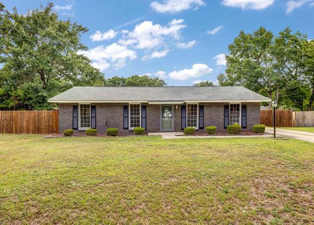Property at 2245 Gennings Ct, Columbus, GA 31907, 3 beds, 1.5 baths