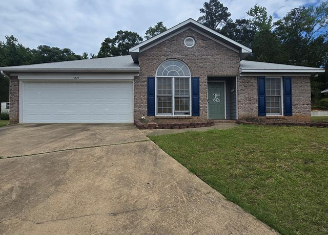 Property at 5022 Aaron Ln, Columbus, GA 31907, 3 beds, 2 baths