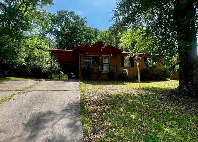 Property at 746 Andrea Dr, Columbus, GA 31907, 3 beds, 1 bath