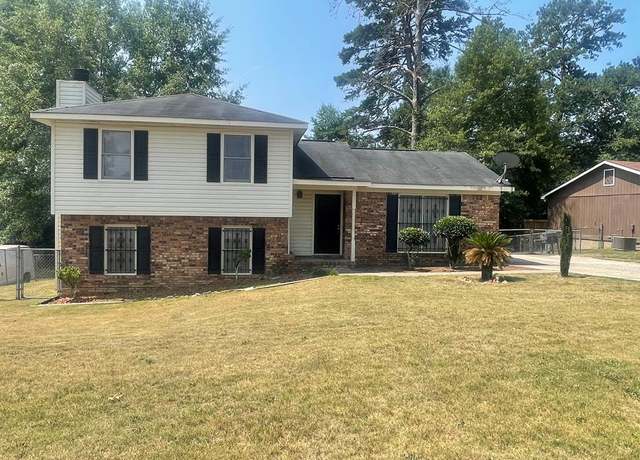 Property at 4200 Curry St, Columbus, GA 31907, 4 beds, 2 baths