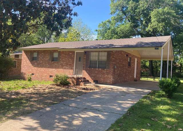 Property at 4823 Maplewood Dr, Columbus, GA 31907, 3 beds, 1 bath