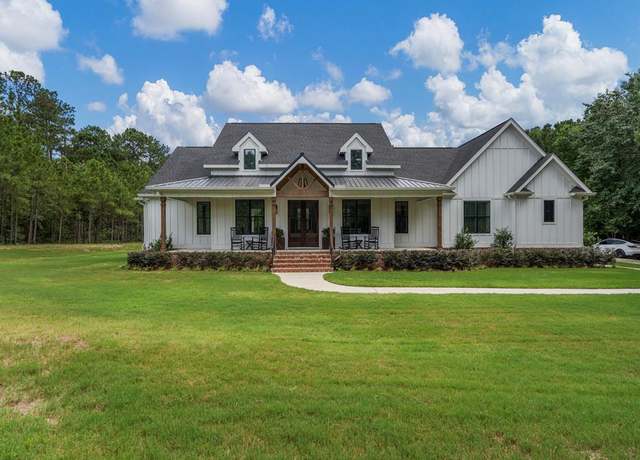 Property at 1888 Lee Road 0430, Smiths Station, AL 36877, 4 beds, 3.5 baths