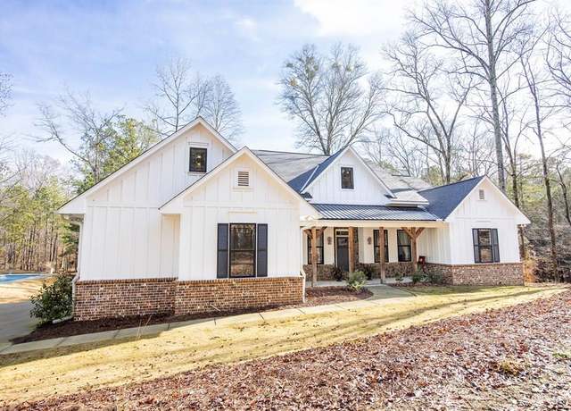 Property at 2040 Old Guard Rd, Columbus, GA 31909, 4 beds, 3 baths