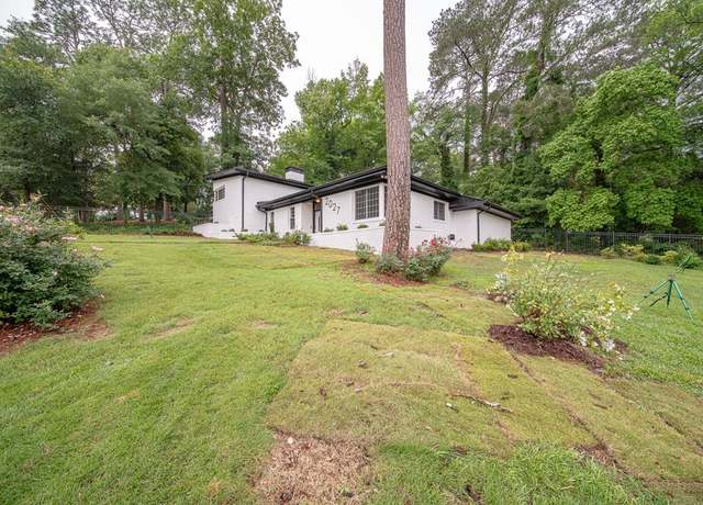 Property at 2027 Preston Dr, Columbus, GA 31906, 4 beds, 3 baths