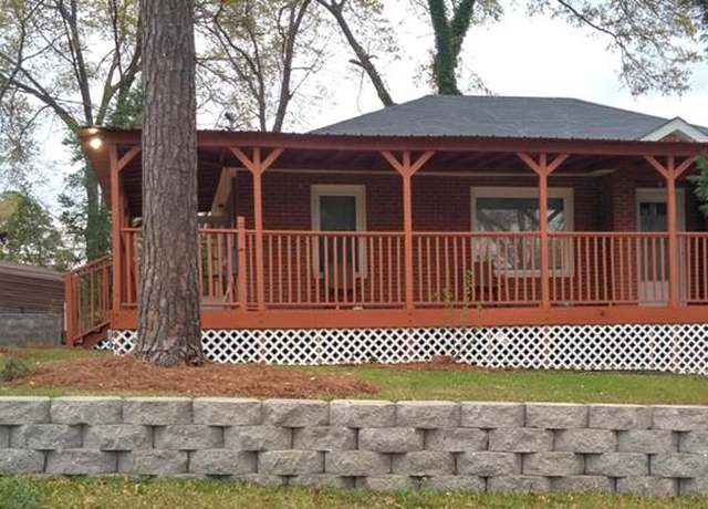 Property at 1310 S Dixon Dr, Columbus, GA 31906, 3 beds, 1 bath