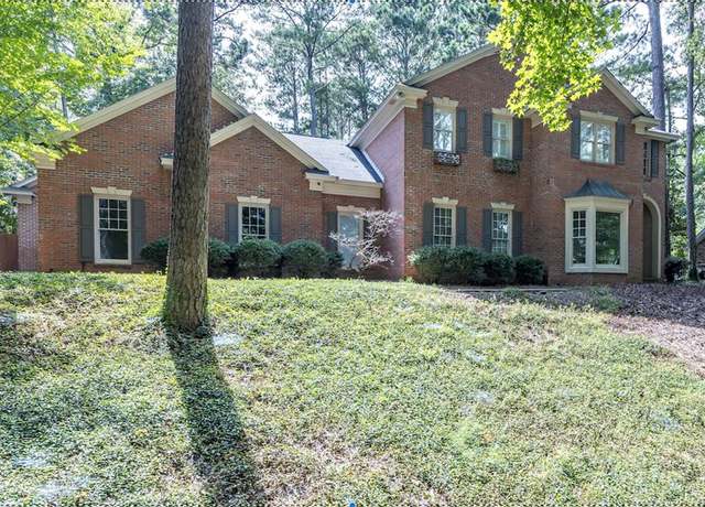 Property at 767 River Oaks Ct, Columbus, GA 31904, 4 beds, 3.5 baths