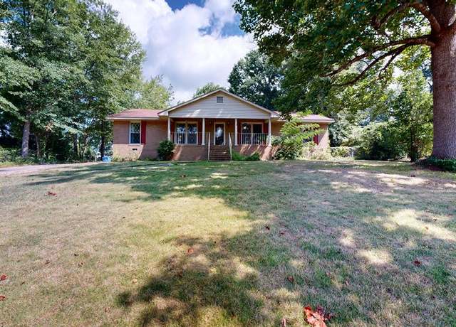 Property at 1225 Chaplin Dr, Columbus, GA 31904, 3 beds, 2 baths