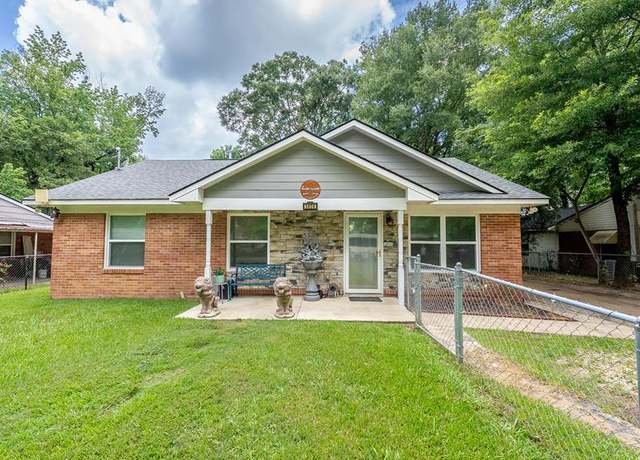 Property at 5608 Grove Ave, Columbus, GA 31904, 3 beds, 2 baths