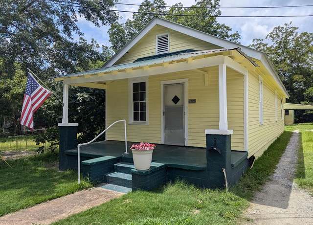 Property at 1905 10th Ave, Phenix City, AL 36867, 2 beds, 1 bath