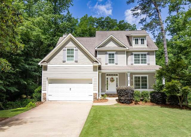 Property at 6027 Wellesley Dr, Columbus, GA 31904, 5 beds, 3.5 baths
