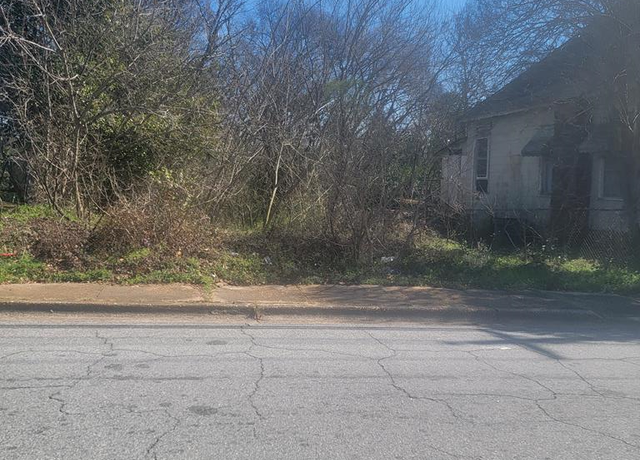 Property at 2312 3rd Ave, Columbus, GA 31901
