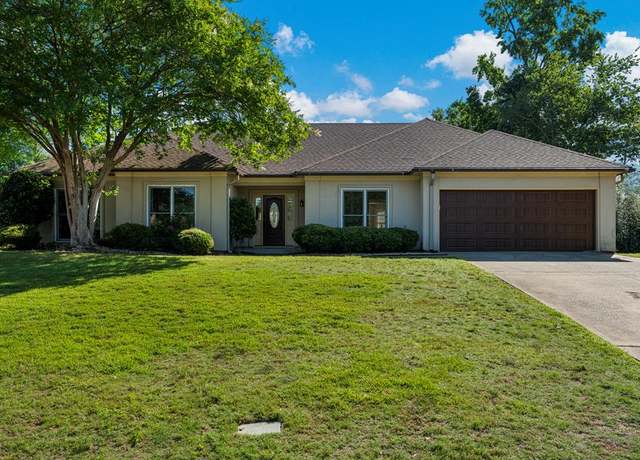 Property at 7096 Southwind Ct, Columbus, GA 31909, 5 beds, 3 baths
