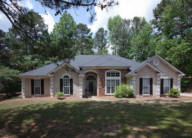 Property at 101 Wellington Dr, Lagrange, GA 30241, 4 beds, 3.5 baths