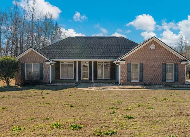 Property at 8015 Creek Flow Dr, Midland, GA 31820, 4 beds, 2 baths