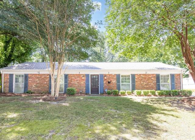 Property at 4128 King Arthur Pl, Columbus, GA 31907, 4 beds, 2 baths