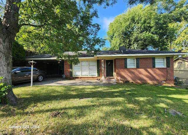 Property at 4616 Sims St, Columbus, GA 31907, 3 beds, 0.5 baths