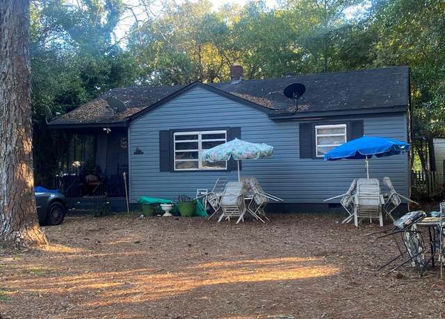Property at 1608 Edgerly Ave, Albany, GA 31707, 3 beds, 1 bath