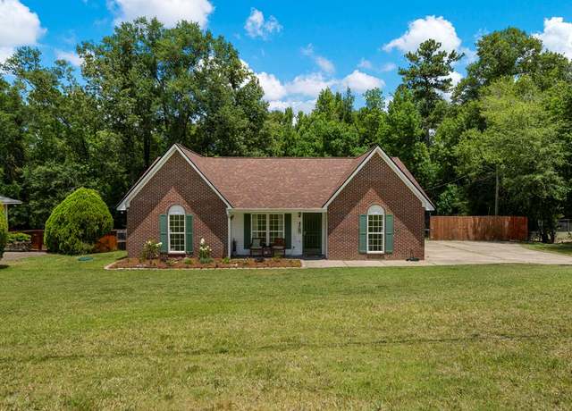 Property at 6735 Aldora Dr, Columbus, GA 31907, 4 beds, 2 baths