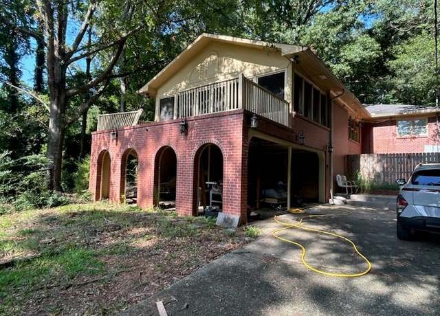 Property at 144 Cascade Rd, Columbus, GA 31904, 3 beds, 2 baths