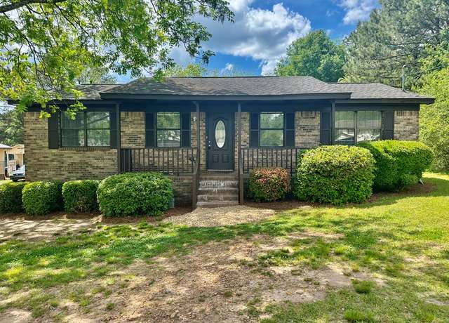 Property at 107 Mountain View Ct, Hamilton, GA 31811, 3 beds, 2 baths