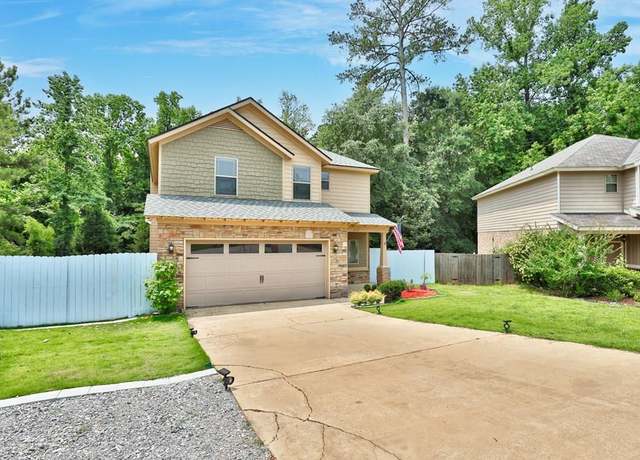 Property at 7177 Helen Dr, Columbus, GA 31904, 4 beds, 2.5 baths