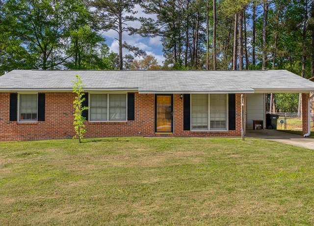 Property at 6221 Rockefeller Dr, Columbus, GA 31909, 3 beds, 1.5 baths