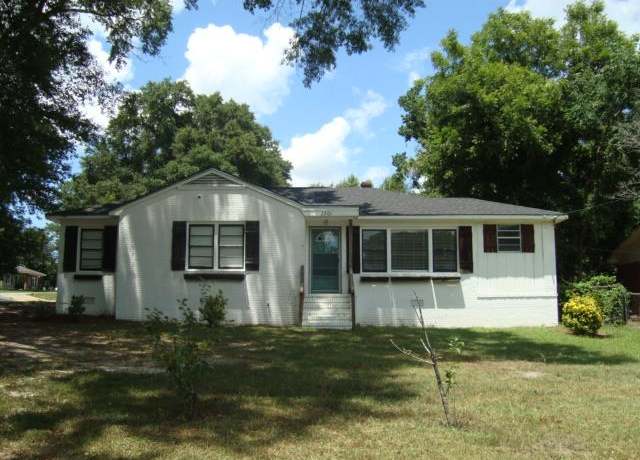 Property at 3801 Austin Dr, Columbus, GA 31909, 4 beds, 2.5 baths