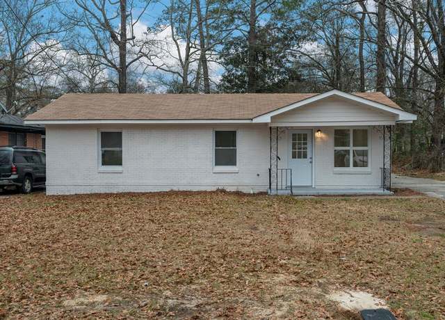 Property at 1474 Brewer Ave, Columbus, GA 31903, 4 beds, 2 baths