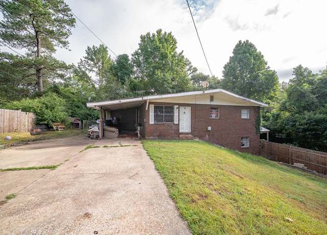 Property at 4731 Marino St, Columbus, GA 31907, 5 beds, 2 baths