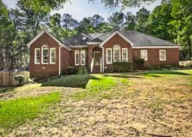 Property at 223 Village, Lagrange, GA 30240, 4 beds, 3 baths
