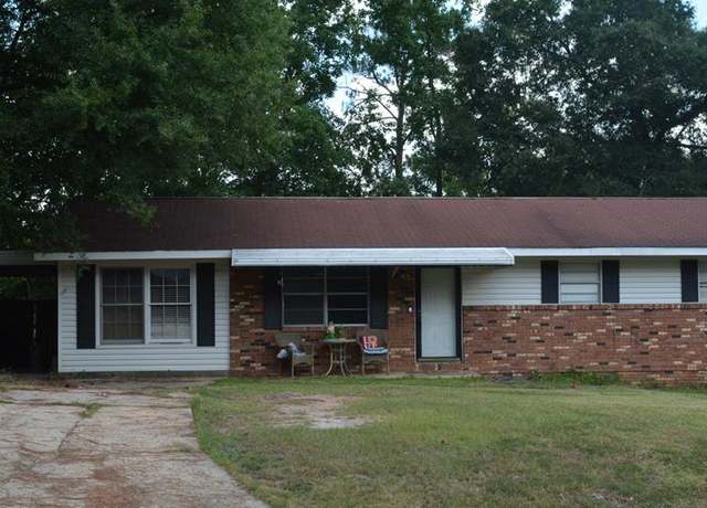 Property at 5137 Burbank St, Columbus, GA 31907, 3 beds, 1 bath
