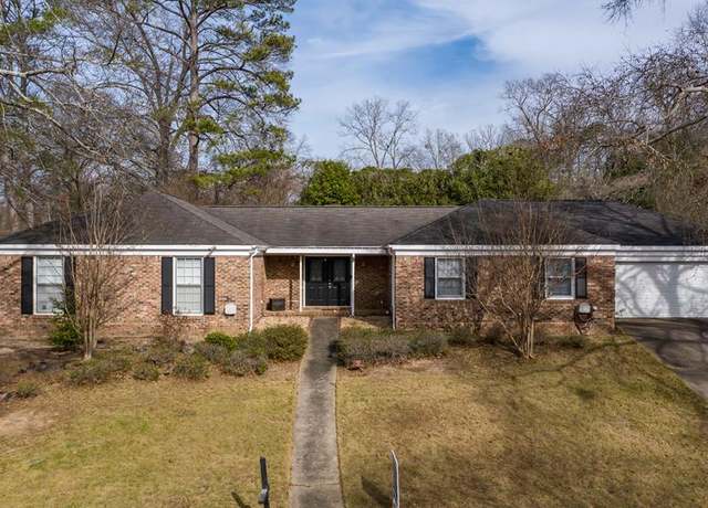 Property at 6138 Seaton Dr, Columbus, GA 31909, 4 beds, 2.5 baths